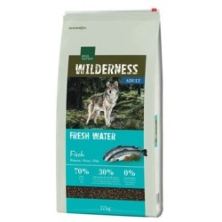 Real Nature Wilderness Fresh Water para perros de todos los tamaños con Salmón